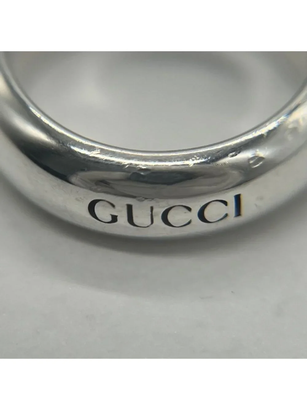 Gucci Logo 11 Ring
